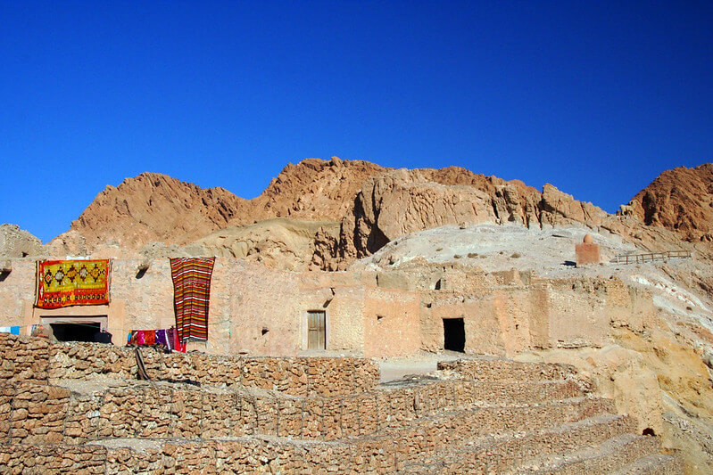 Tozeur-Tunisia-guida-oasi-attrazioni-cultura-Sahara